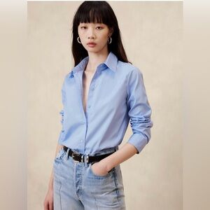 Banana Republic Oxford Shirt | Size Small